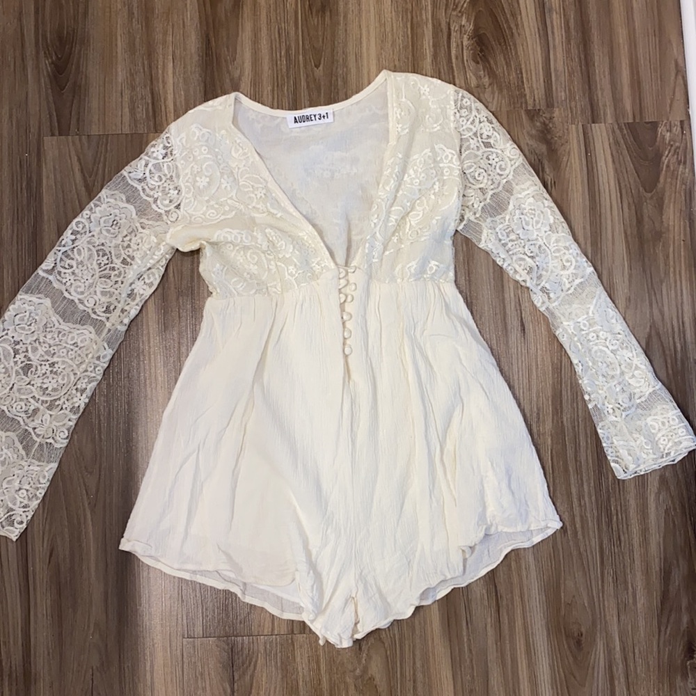 Lace romper - Picture 5 of 5